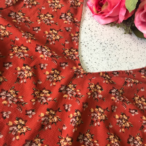 Blouse - Picture 2 of 5